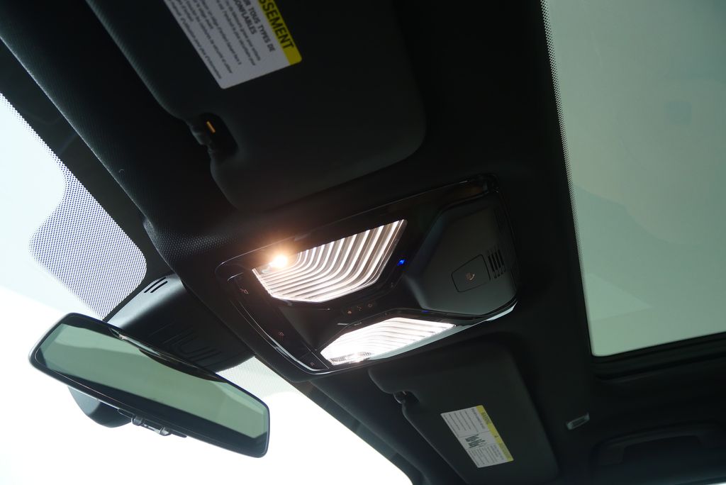 Thumbnail: 2023 BMW X5 - 23