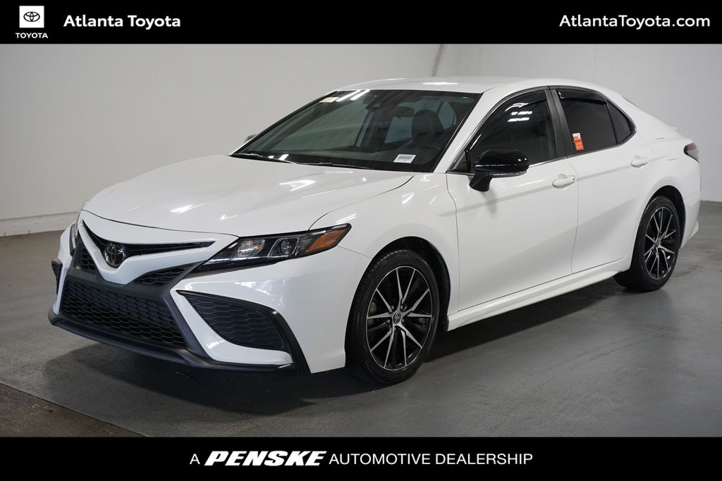 Thumbnail: 2022 Toyota Camry - 1