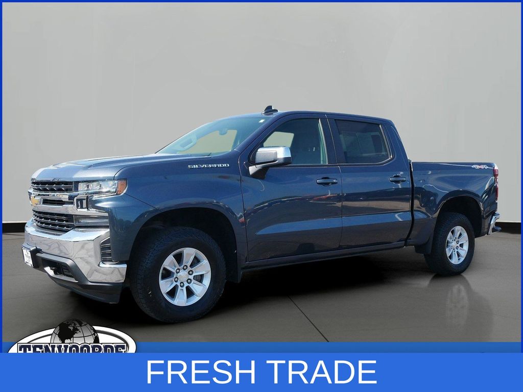 Shadow Gray Metallic 2022 Chevrolet Silverado 1500 Pickup Truck Four-Wheel Drive 8-Speed Automatic