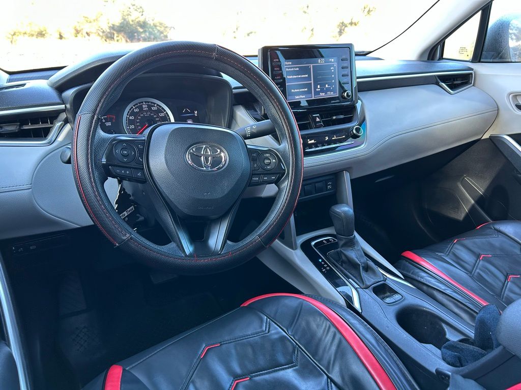 Thumbnail: 2022 Toyota Corolla Cross - 12