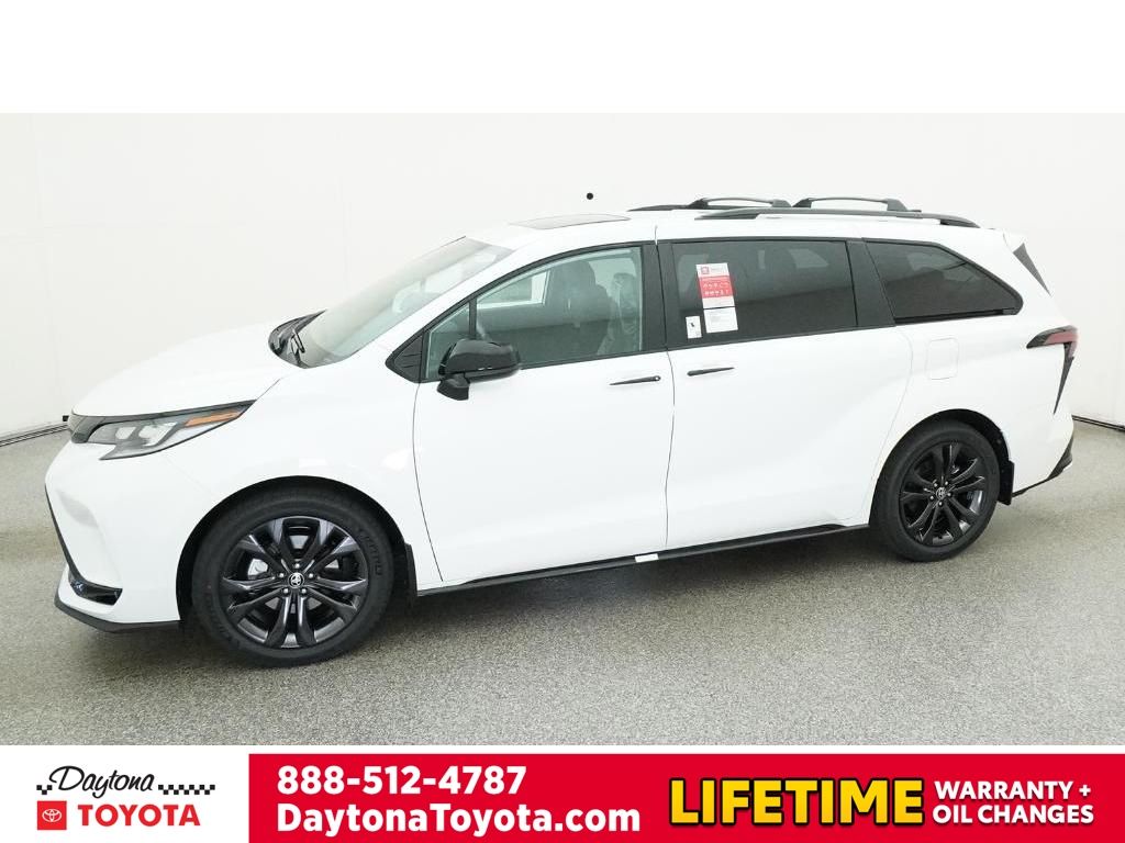 New 2026 Toyota Sienna Van