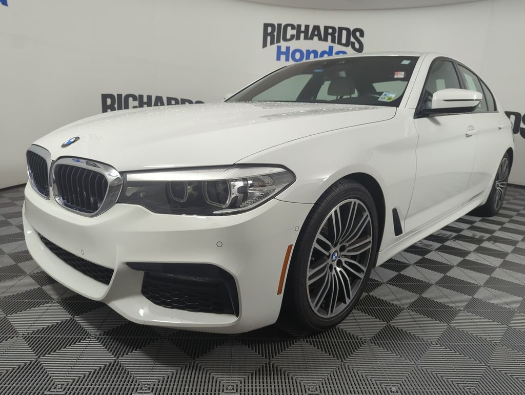 2019 BMW 5 Series 530i Sedan RWD