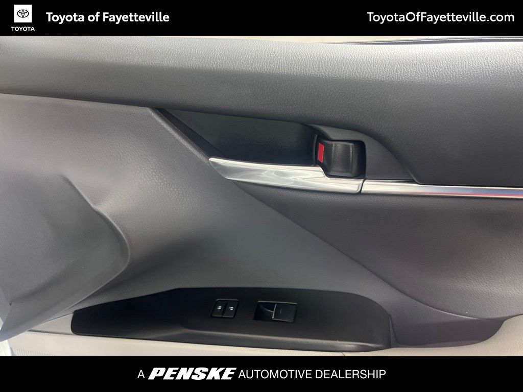 Thumbnail: 2024 Toyota Camry - 9