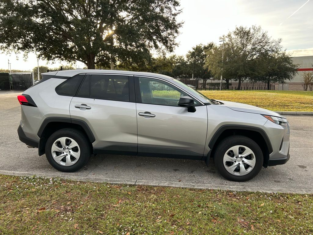 Thumbnail: 2024 Toyota RAV4 - 6