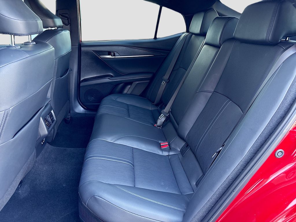 Thumbnail: 2025 Toyota Camry - 20