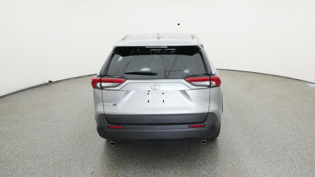 Thumbnail: 2025 Toyota RAV4 - 21