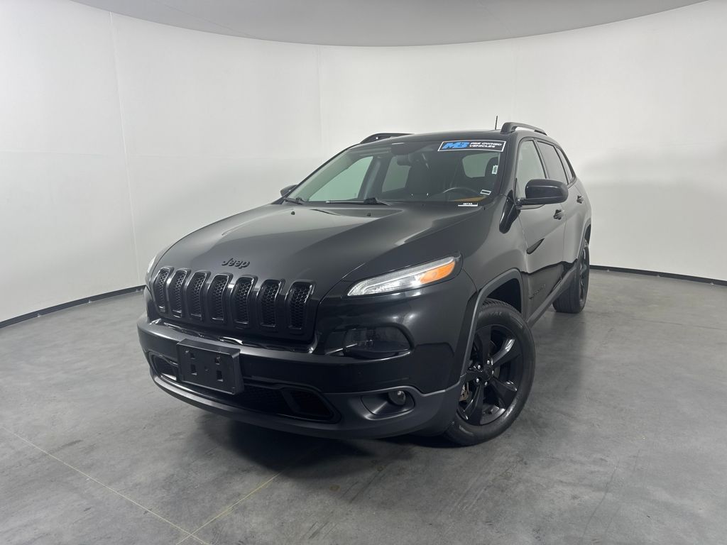 Brilliant Black Crystal Pearlcoat 2016 Jeep Cherokee Latitude 4WD SUV / Crossover Four-Wheel Drive 9-Speed Automatic