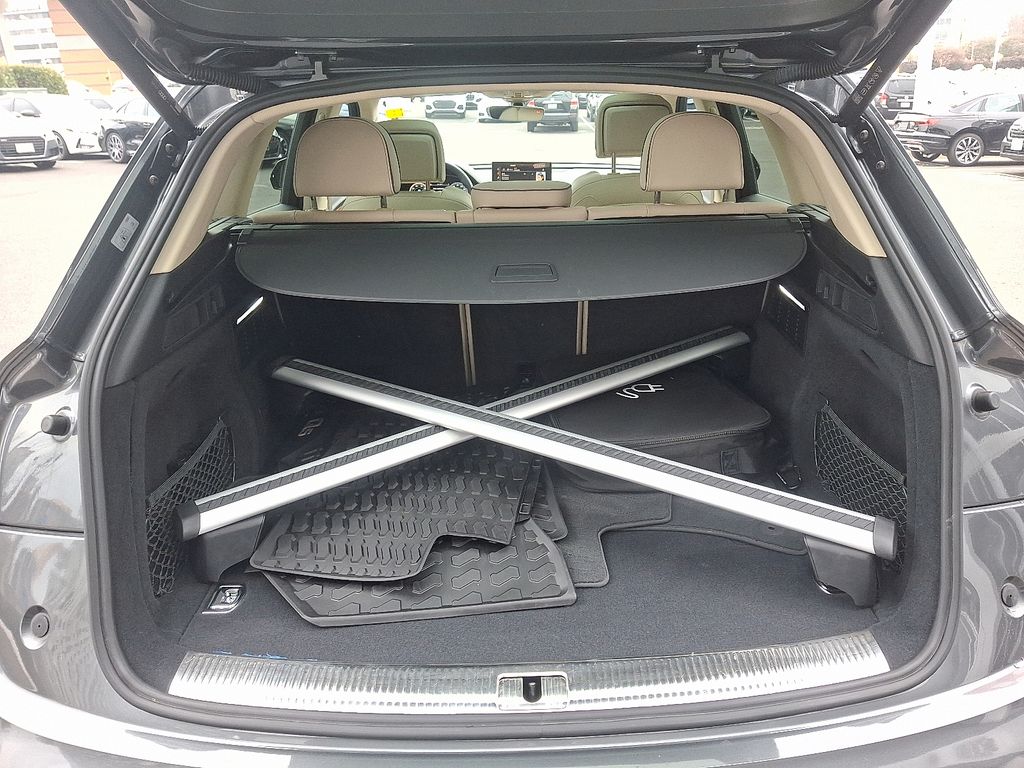 Thumbnail: 2023 Audi Q5 - 27