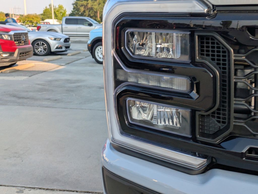 2026 Ford F-350 Super Duty LARIAT