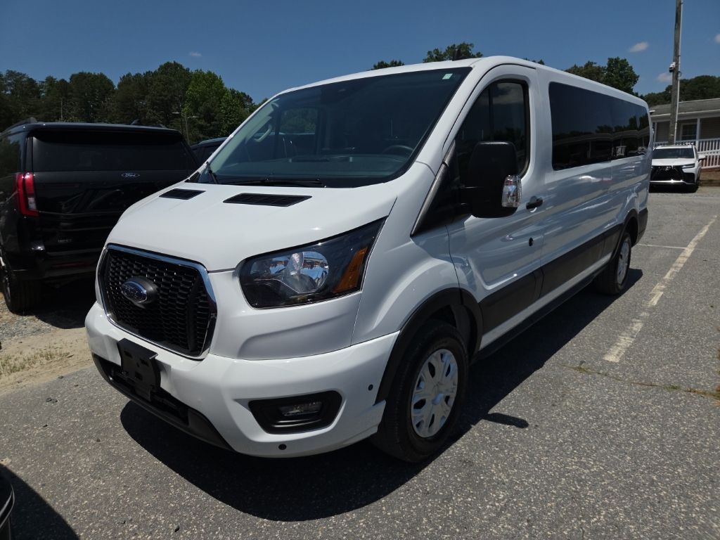 Oxford White 2025 Ford Transit Passenger 350 XLT Low Roof LB RWD Van Rear-Wheel Drive 
