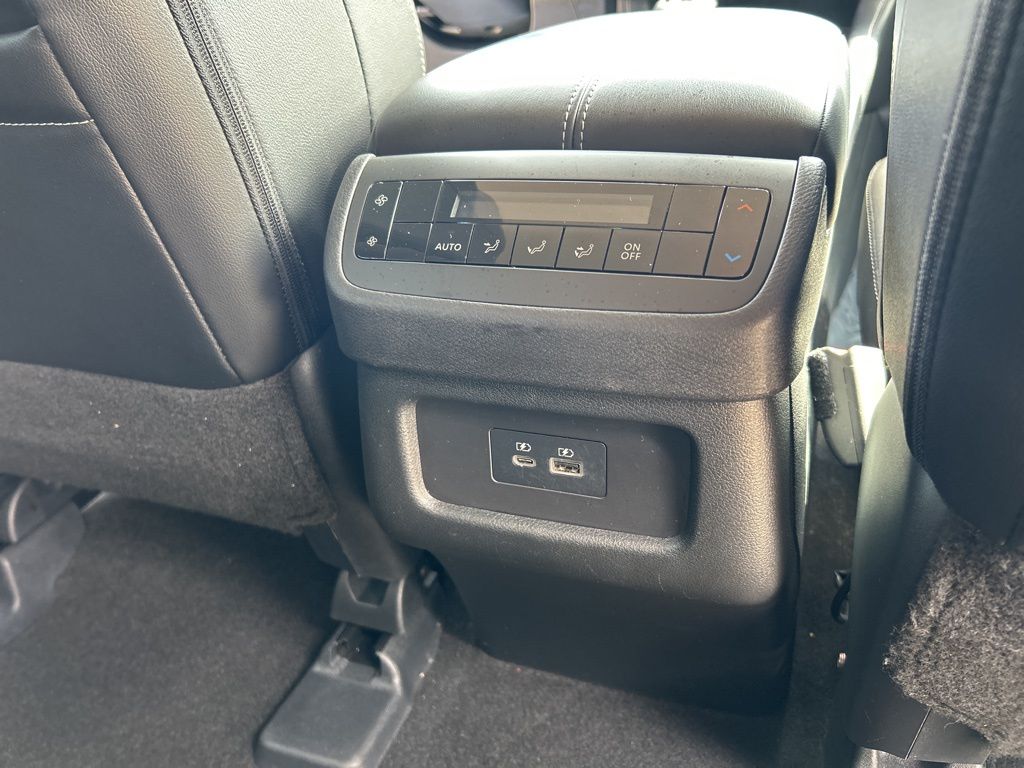 2023 Gun Metallic Nissan Pathfinder SL FWD SUV