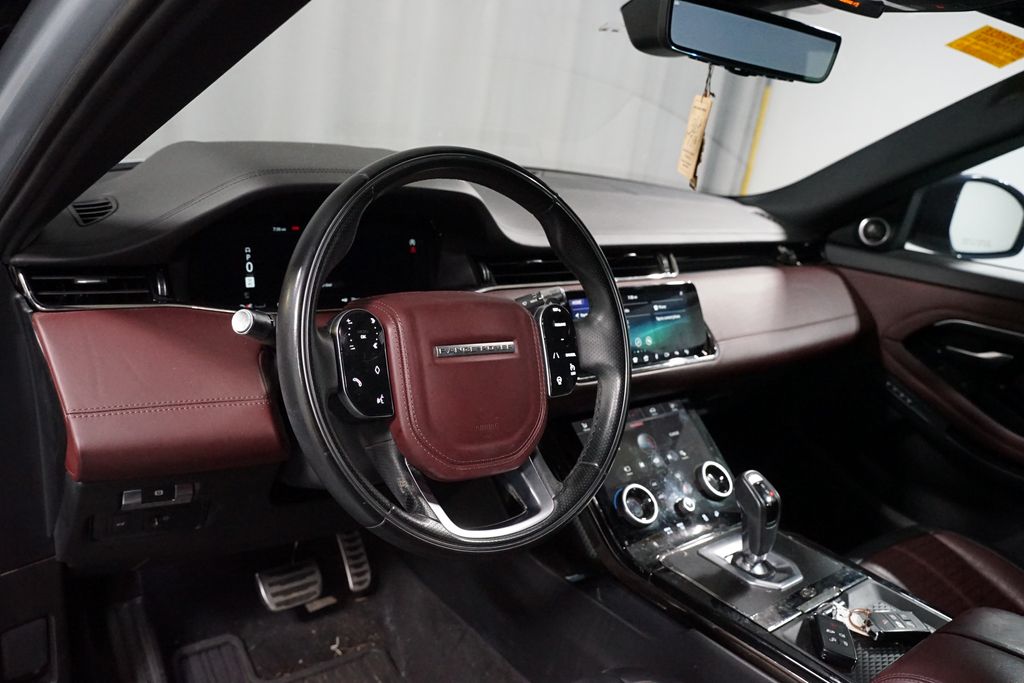 Thumbnail: 2020 Land Rover Range Rover Evoque - 7