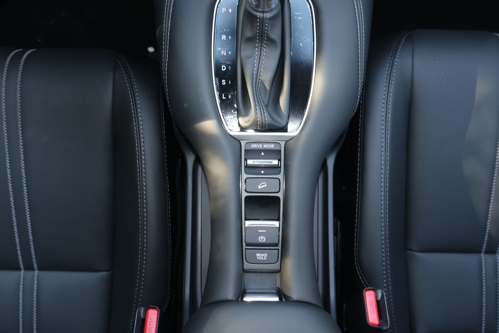 2025 Honda HR-V EX-L 18