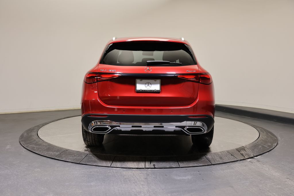 Thumbnail: 2025 Mercedes-Benz GLC - 6