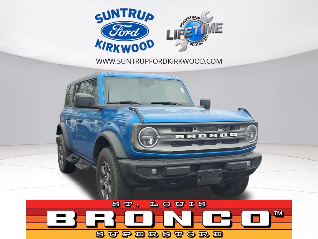 Velocity Blue Metallic 2023 Ford Bronco Big Bend 4-Door 4WD SUV / Crossover Four-Wheel Drive Automatic