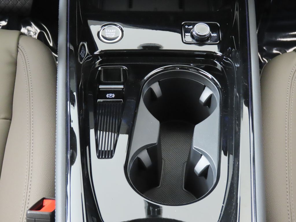 Thumbnail: 2026 Audi Q3 - 22