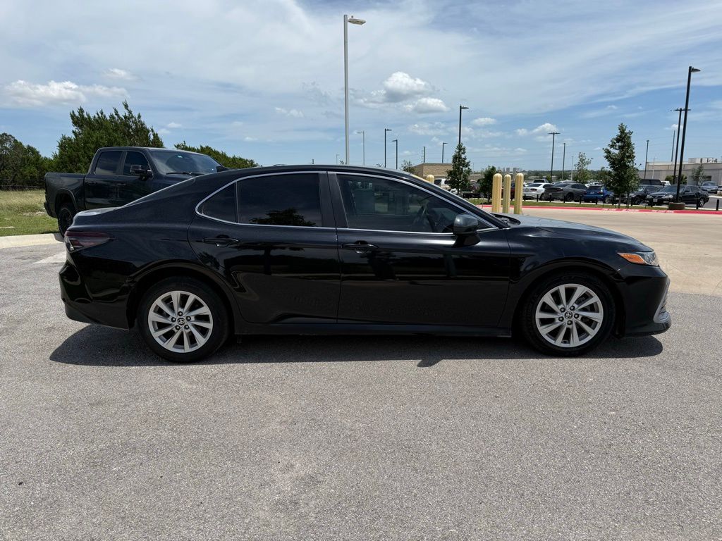Thumbnail: 2022 Toyota Camry - 4