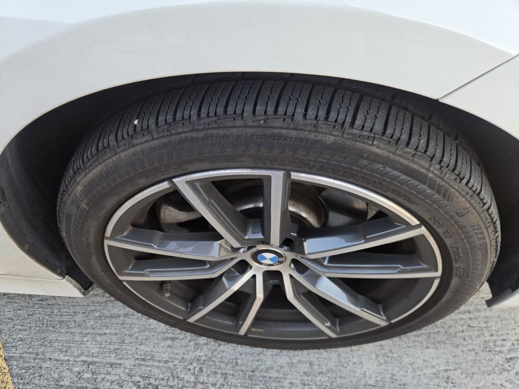2020 BMW 330i - $23,257