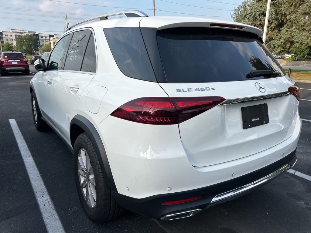 Thumbnail: 2024 Mercedes-Benz GLE - 2