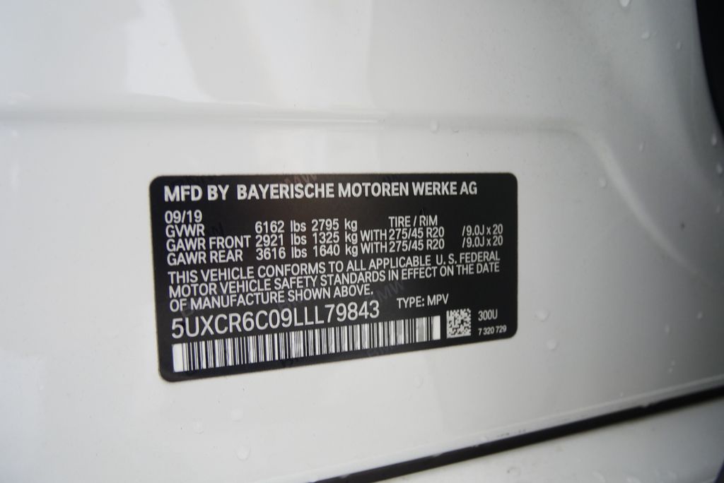 Thumbnail: 2020 BMW X5 - 30