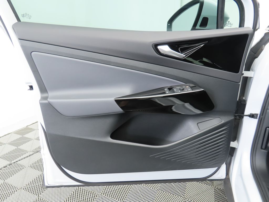 Thumbnail: 2022 Volkswagen ID.4 - 25