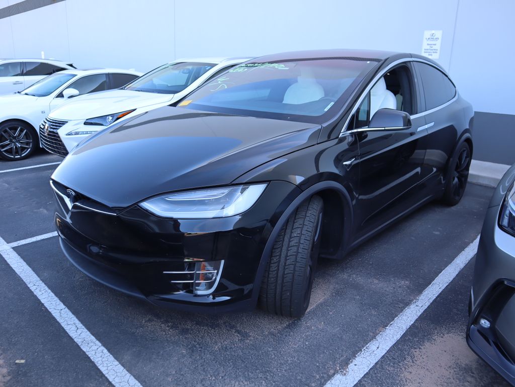 Thumbnail: 2021 Tesla Model X - 3