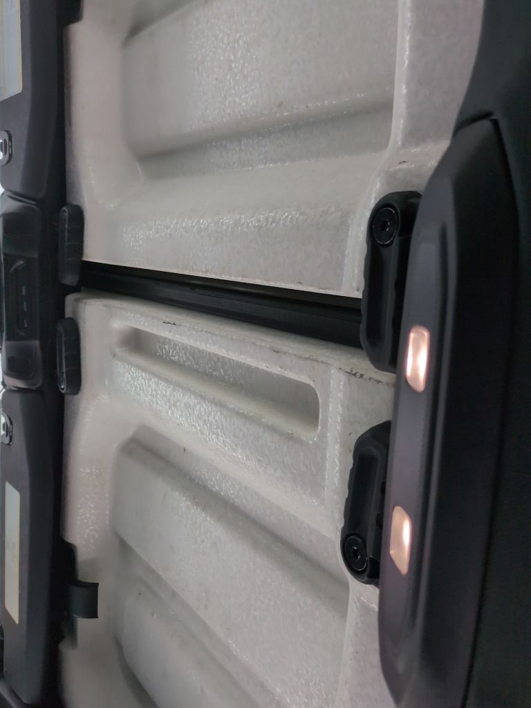 Used 2025 Black Jeep Rubicon image 10
