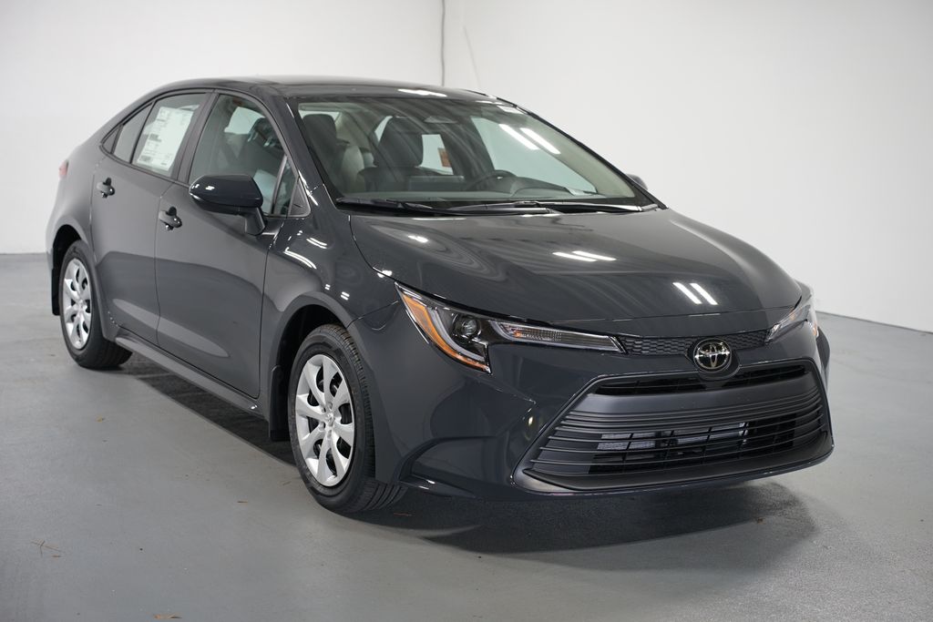 Thumbnail: 2025 Toyota Corolla - 3
