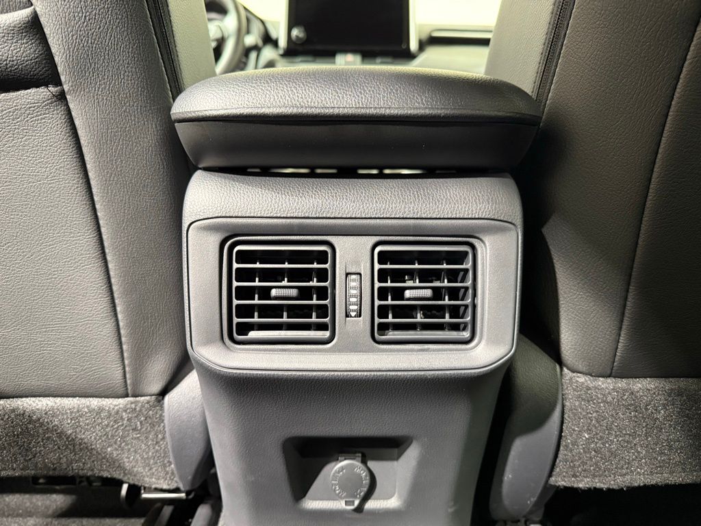 Thumbnail: 2025 Toyota RAV4 - 20