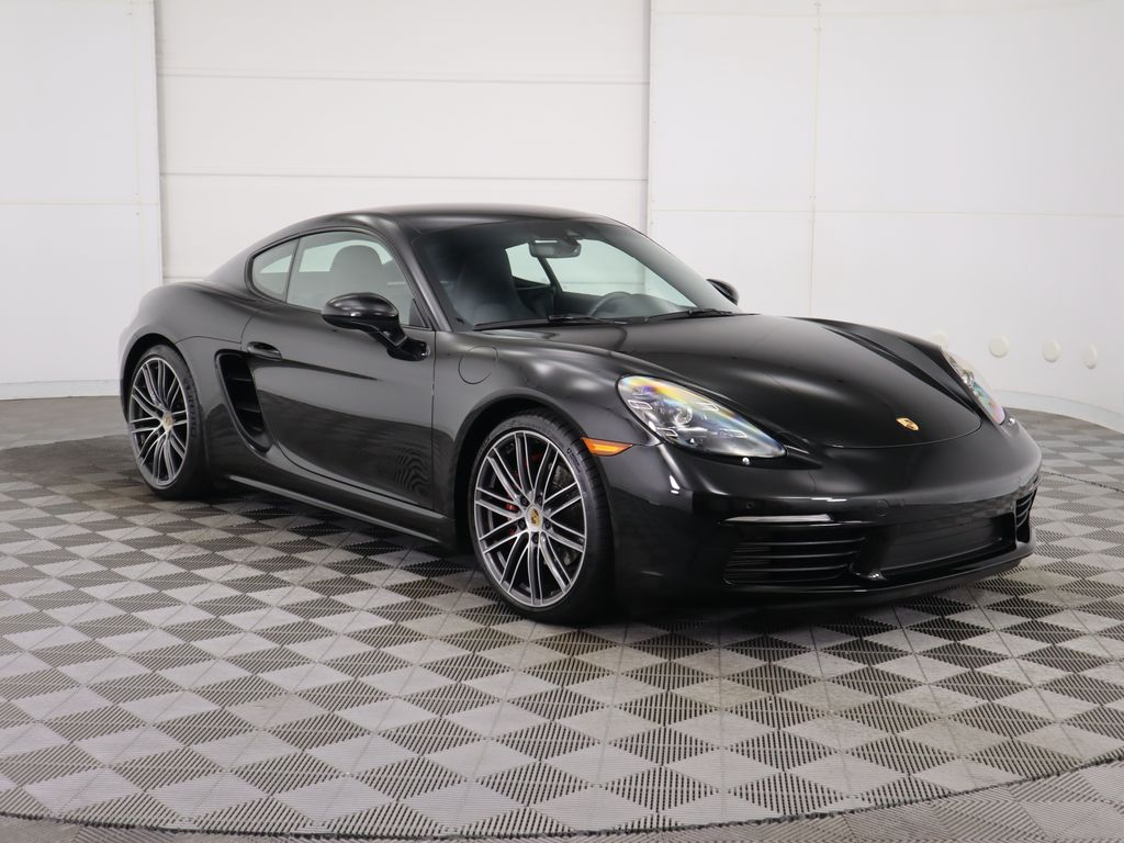 Thumbnail: 2021 Porsche 718 Cayman - 9