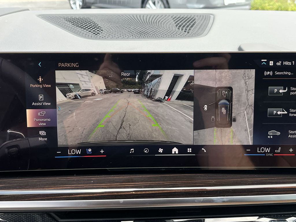 Thumbnail: 2026 BMW X5 - 17