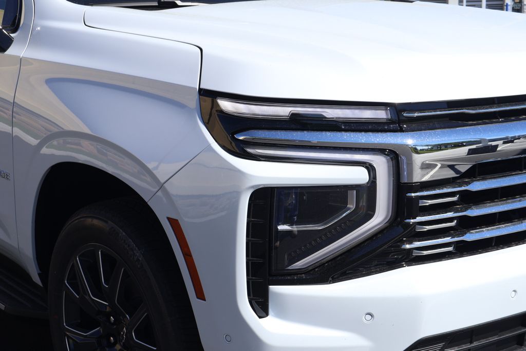 Thumbnail: 2026 Chevrolet Tahoe - 3
