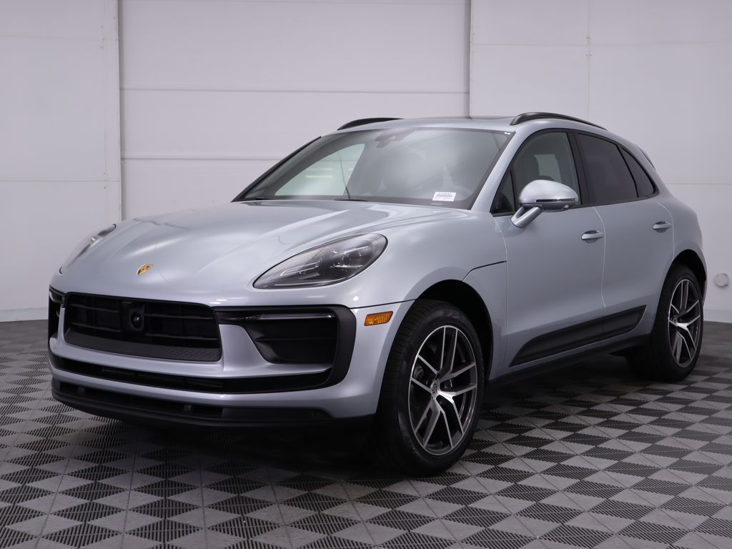 2024 Porsche Macan  -
                Phoenix, AZ