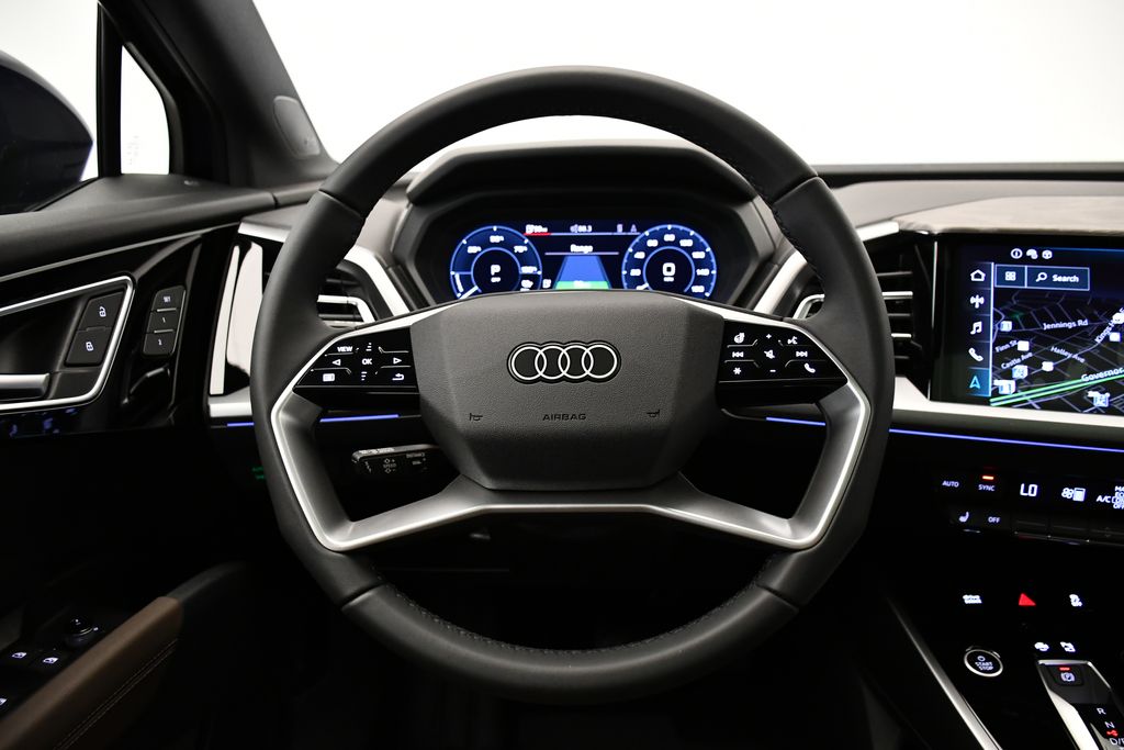 Thumbnail: 2026 Audi Q4 e-tron - 23