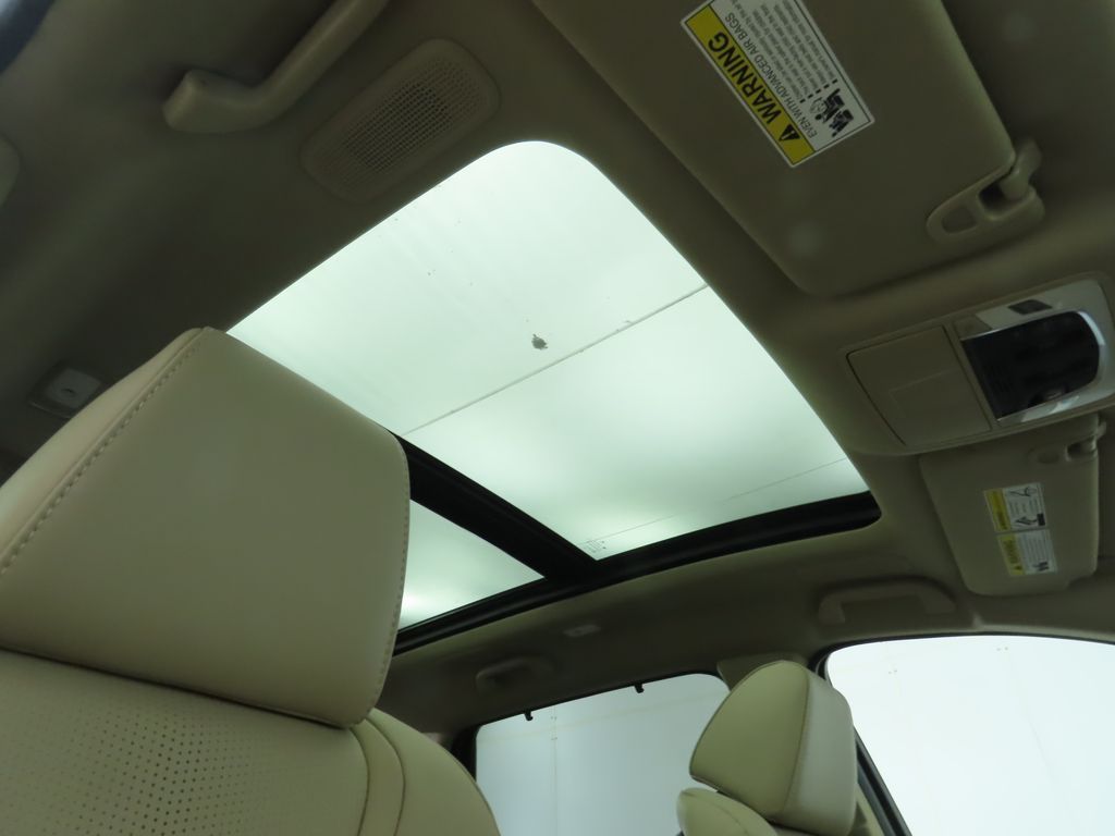 Thumbnail: 2026 Acura MDX - 20