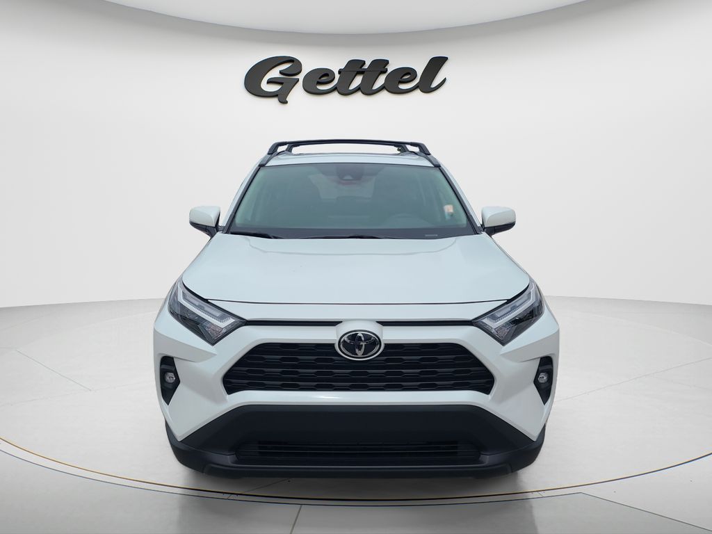 Certified Used 2025 Beige Toyota XLE Premium image 2