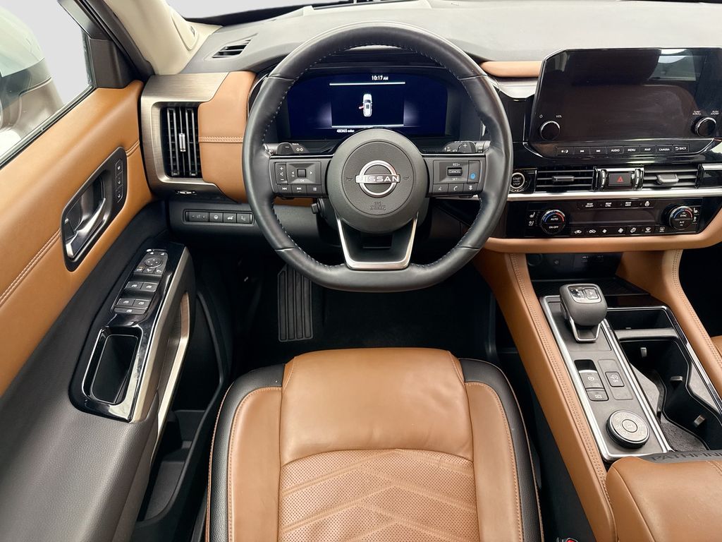 Thumbnail: 2023 Nissan Pathfinder - 10