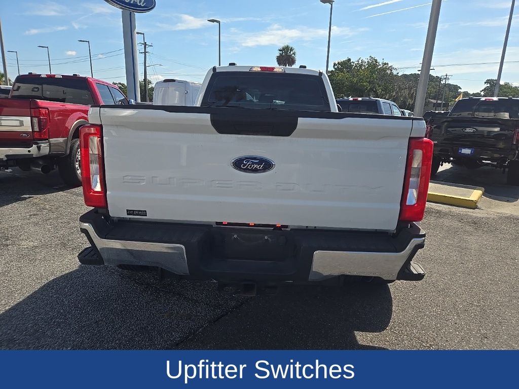 2025 Ford F-350 Super Duty XL