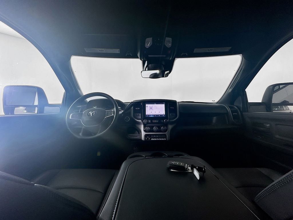 New 2026 Silver Ram Tradesman image 9