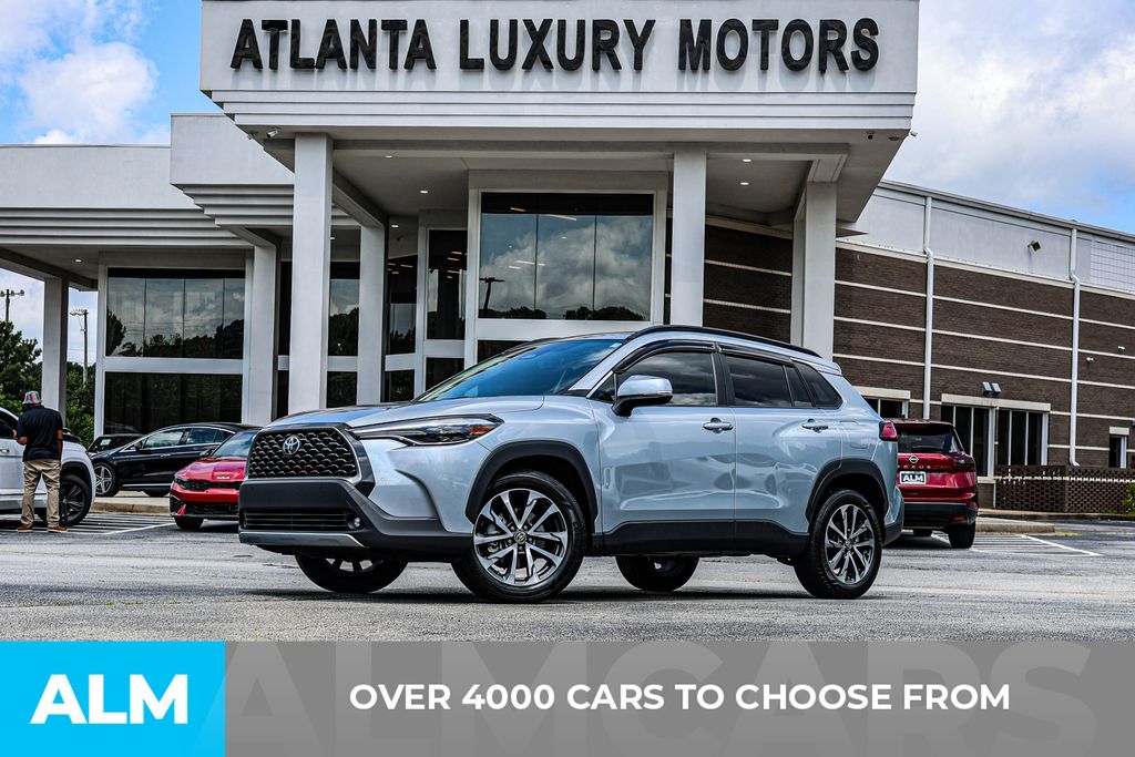 Used 2023 Silver Toyota XLE image 3