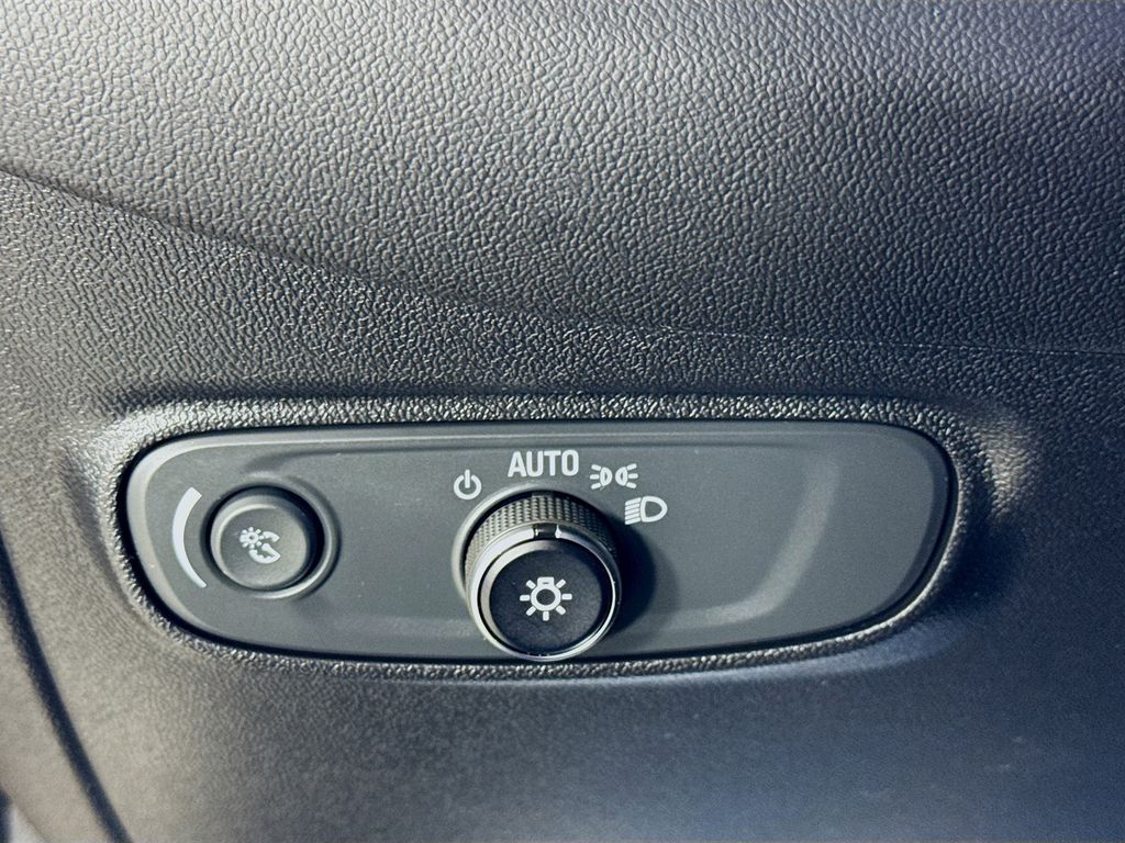 Used Car 2019 Chevrolet Equinox  Lt For Sale Under $20,000 In Austin, Texas