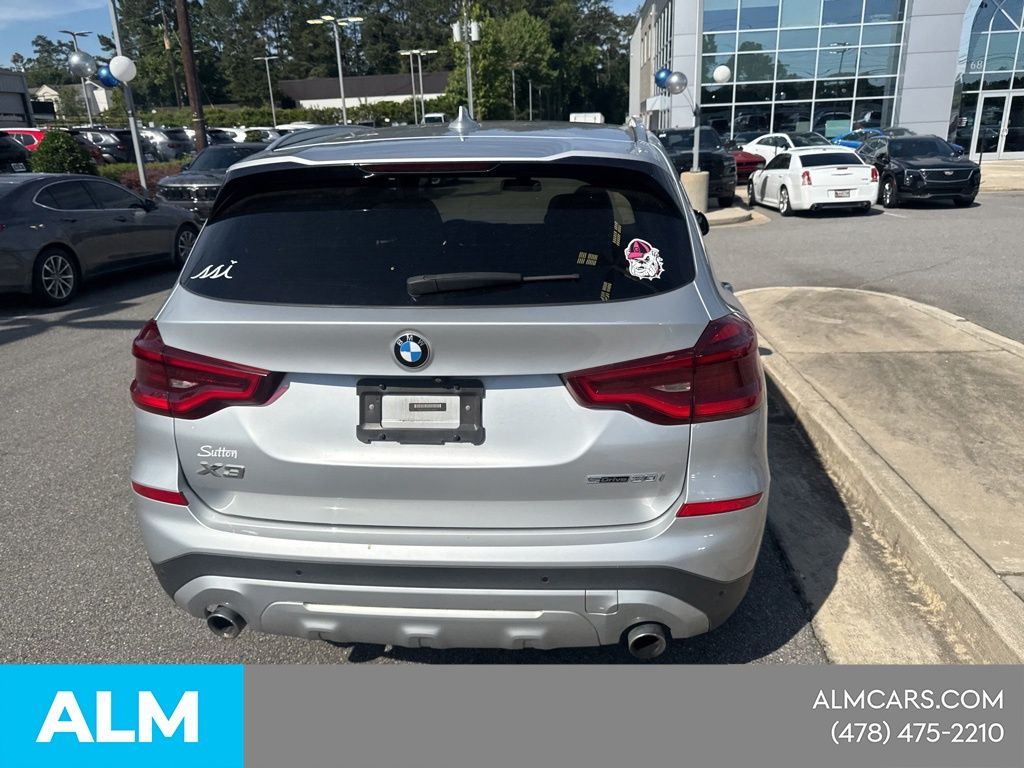 Used 2020 Silver BMW sDrive30i image 12