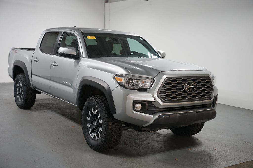 Thumbnail: 2023 Toyota Tacoma - 3