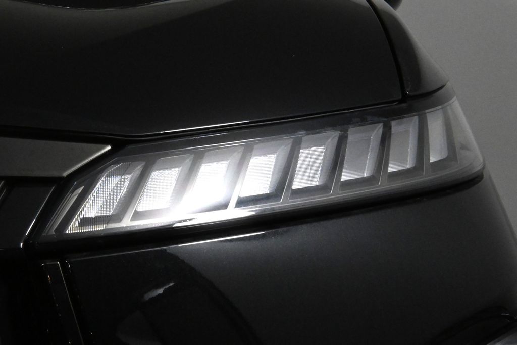 Thumbnail: 2025 INFINITI QX80 - 11