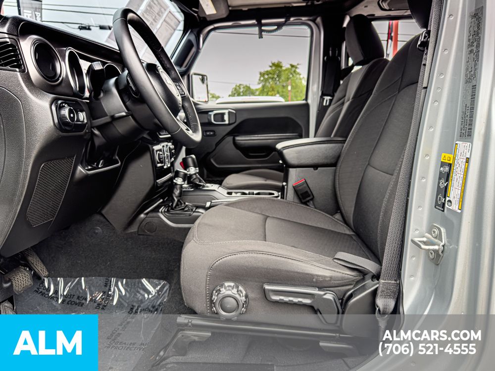 Used 2023 Silver Jeep Sport S image 14