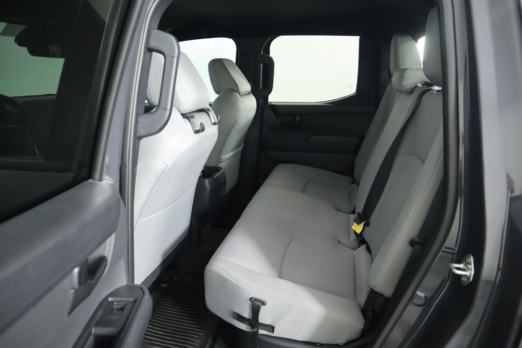 2024 Toyota Tacoma SR5 21