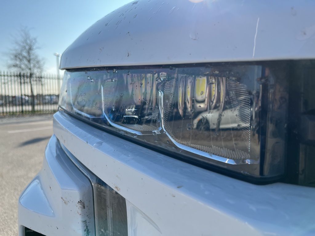 Thumbnail: 2020 Chevrolet Silverado 1500 - 11