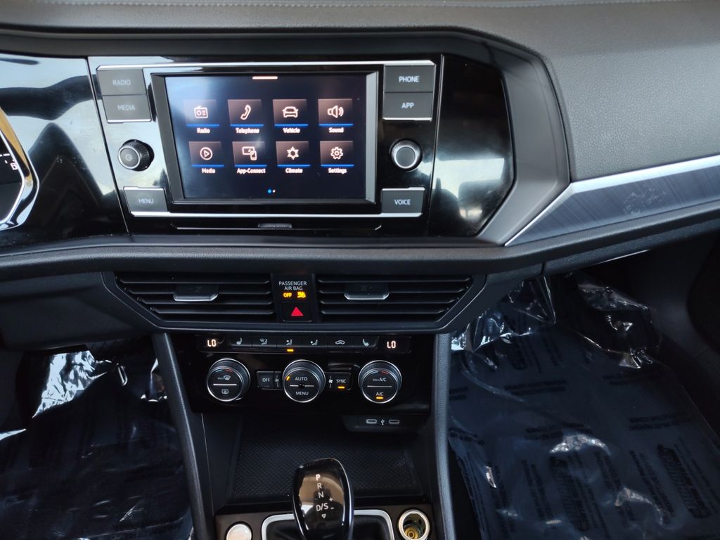 Used Car 2024 Volkswagen Jetta  1.5t Se For Sale Under $20,000 In Austin, Texas