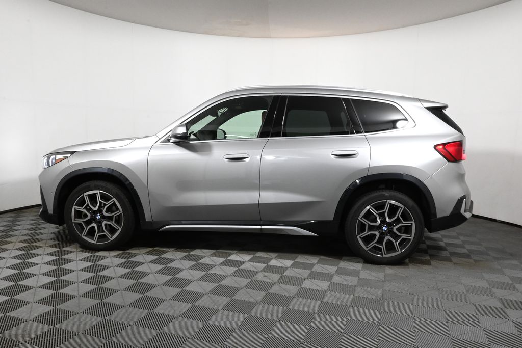 Thumbnail: 2025 BMW X1 - 2