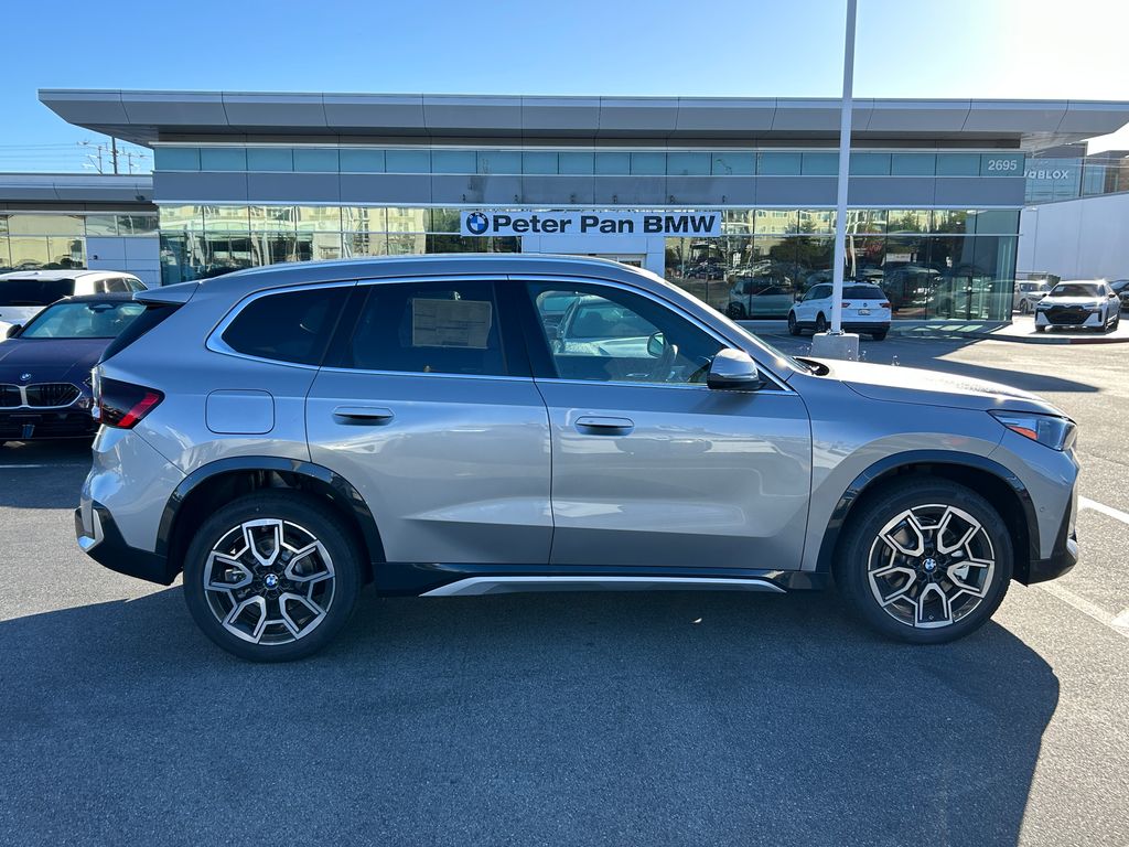 Thumbnail: 2025 BMW X1 - 6